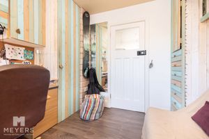 Photo 31- click for photo gallery